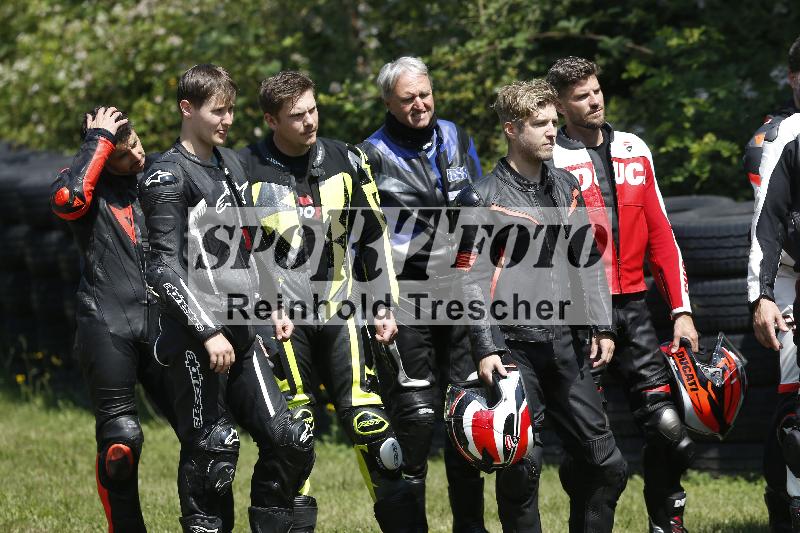 /Archiv-2025/27 12.06.2025 Ducati Schweiz Trackday Warmup  ADR/Impressionen